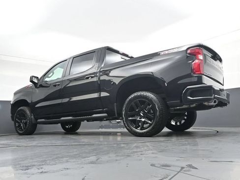 Used 2025 Chevrolet Silverado 1500 LT Trail Boss w/ Convenience Package II AWD/4WD image 37