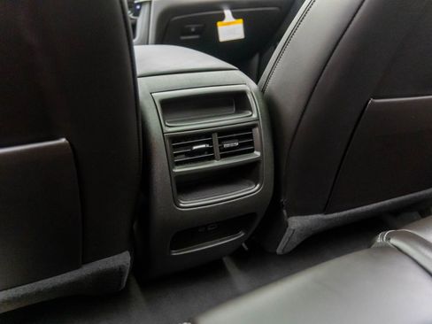 New 2025 Cadillac XT5 Premium Luxury image 19