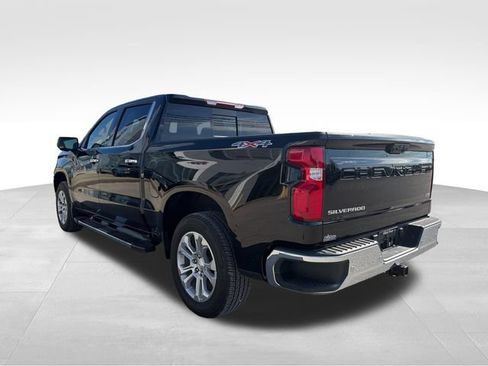 Used 2025 Chevrolet Silverado 1500 LTZ w/ LTZ Premium Package AWD/4WD image 8