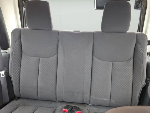 Used 2013 Jeep Wrangler Sport w/ Connectivity Group AWD/4WD image 13
