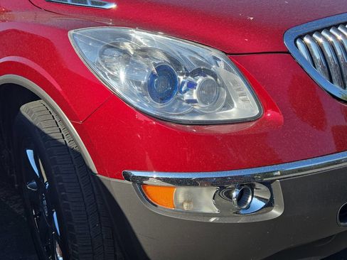 Used 2009 Buick Enclave CXL w/ Driver Confidence Package AWD/4WD image 3