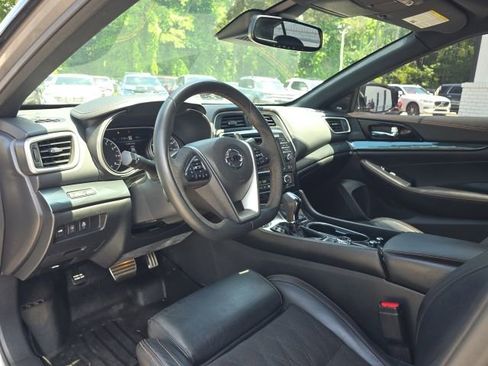 Used 2020 Nissan Maxima SR w/ Sport Mat Group FWD image 21