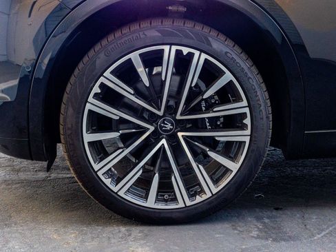 New 2025 Maserati Grecale Modena AWD/4WD image 4