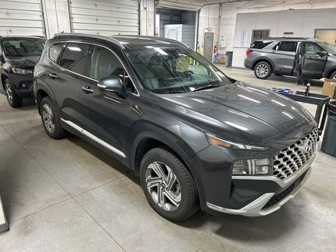 Used 2023 Hyundai Santa Fe SEL w/ Premium Package image 8