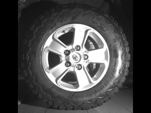 Used 2016 Toyota Tundra SR5 AWD/4WD image 10