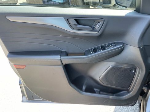 Used 2024 Ford Escape Active image 16