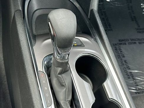 Used 2024 Chevrolet Malibu LT image 19