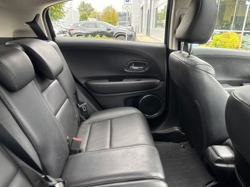 Used 2016 Honda HR-V EX-L image 10