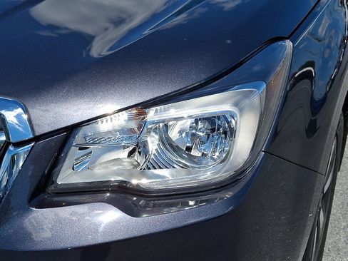 Used 2018 Subaru Forester 2.5i Limited AWD/4WD image 10