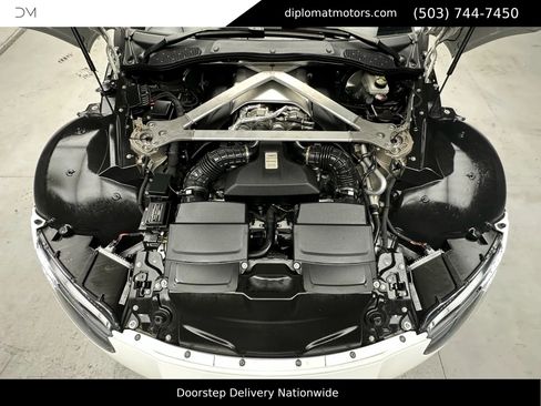 Used 2020 Aston Martin V8 Vantage Coupe image 41