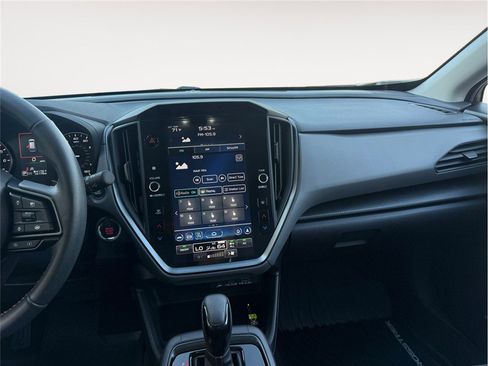 Used 2024 Subaru Crosstrek 2.5i Limited w/ Crosstrek Mirror Package image 11