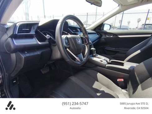 Used 2018 Honda Civic EX image 14