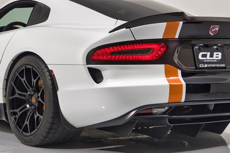 Used 2014 SRT Viper SRT-10 RWD image 35