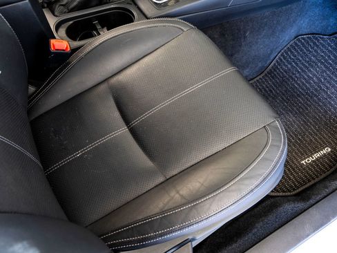 Used 2018 Subaru Forester 2.5i Touring w/ Popular Package #3B image 30