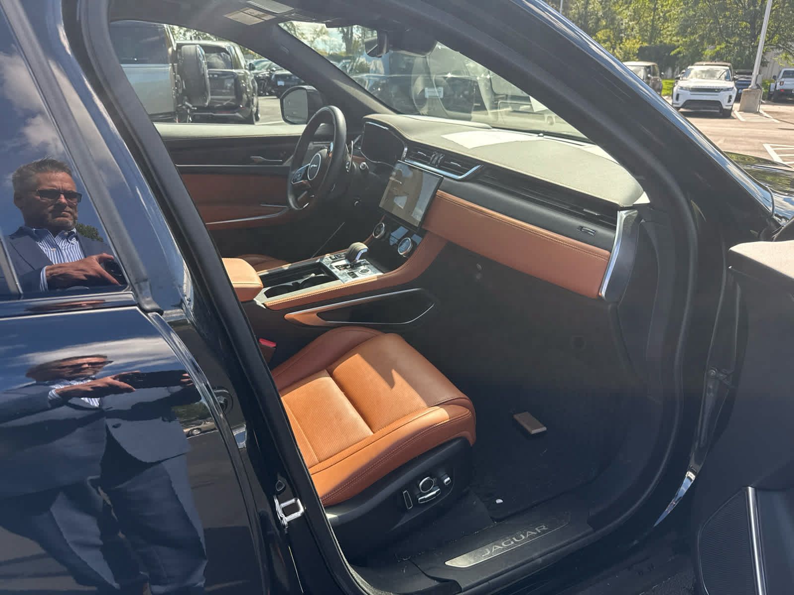 Used 2026 Jaguar F-PACE R-Dynamic S AWD/4WD image 7