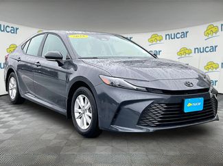 Used 2025 Toyota Camry LE video 1