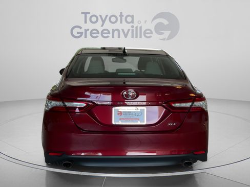 Used 2018 Toyota Camry XLE w/ Driver Assist Package FWD image 5