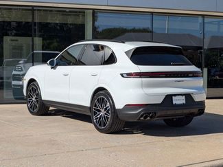 Certified 2025 Porsche Cayenne video 3