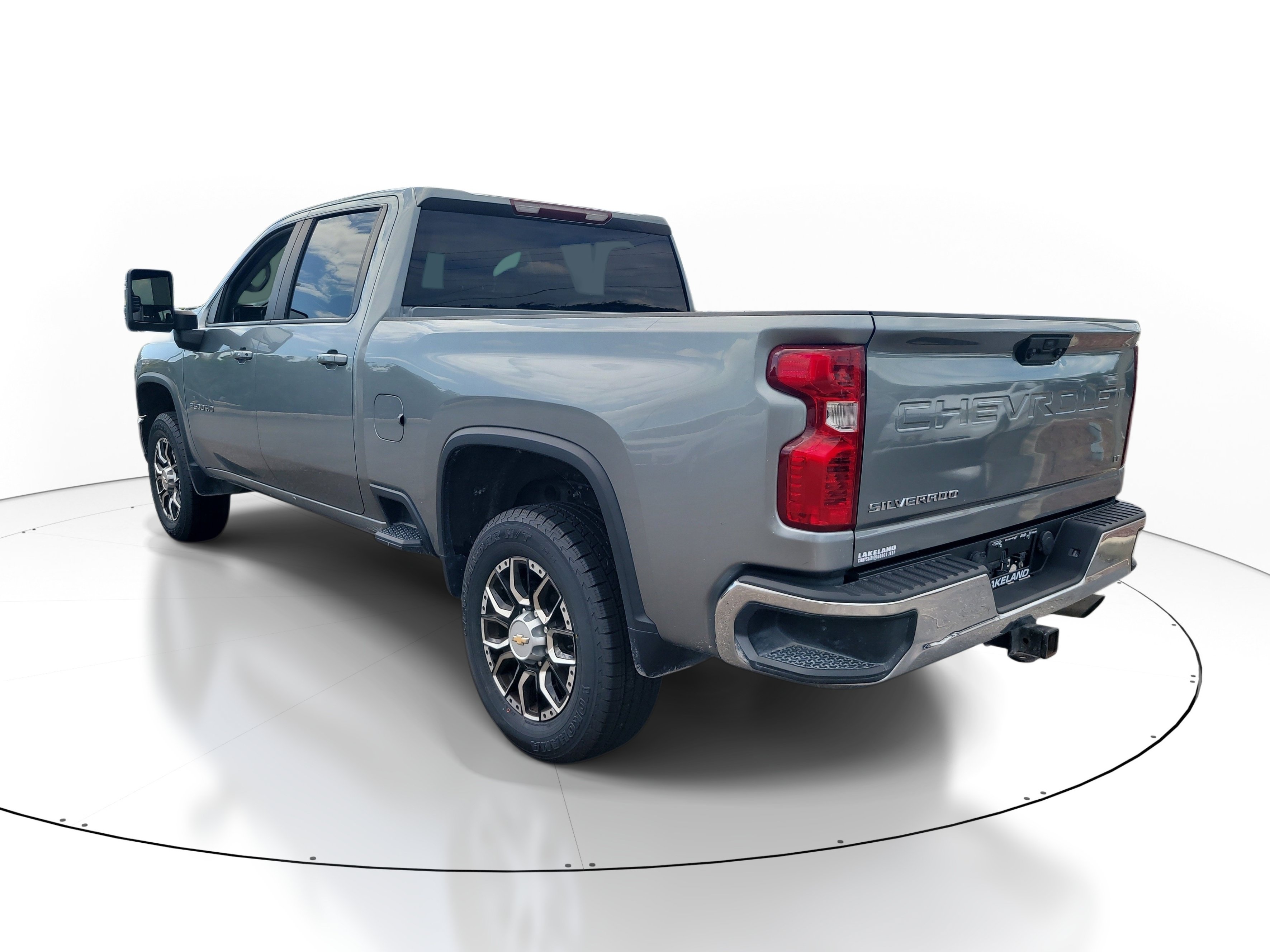 Used 2024 Chevrolet Silverado 2500 LT AWD/4WD image 6