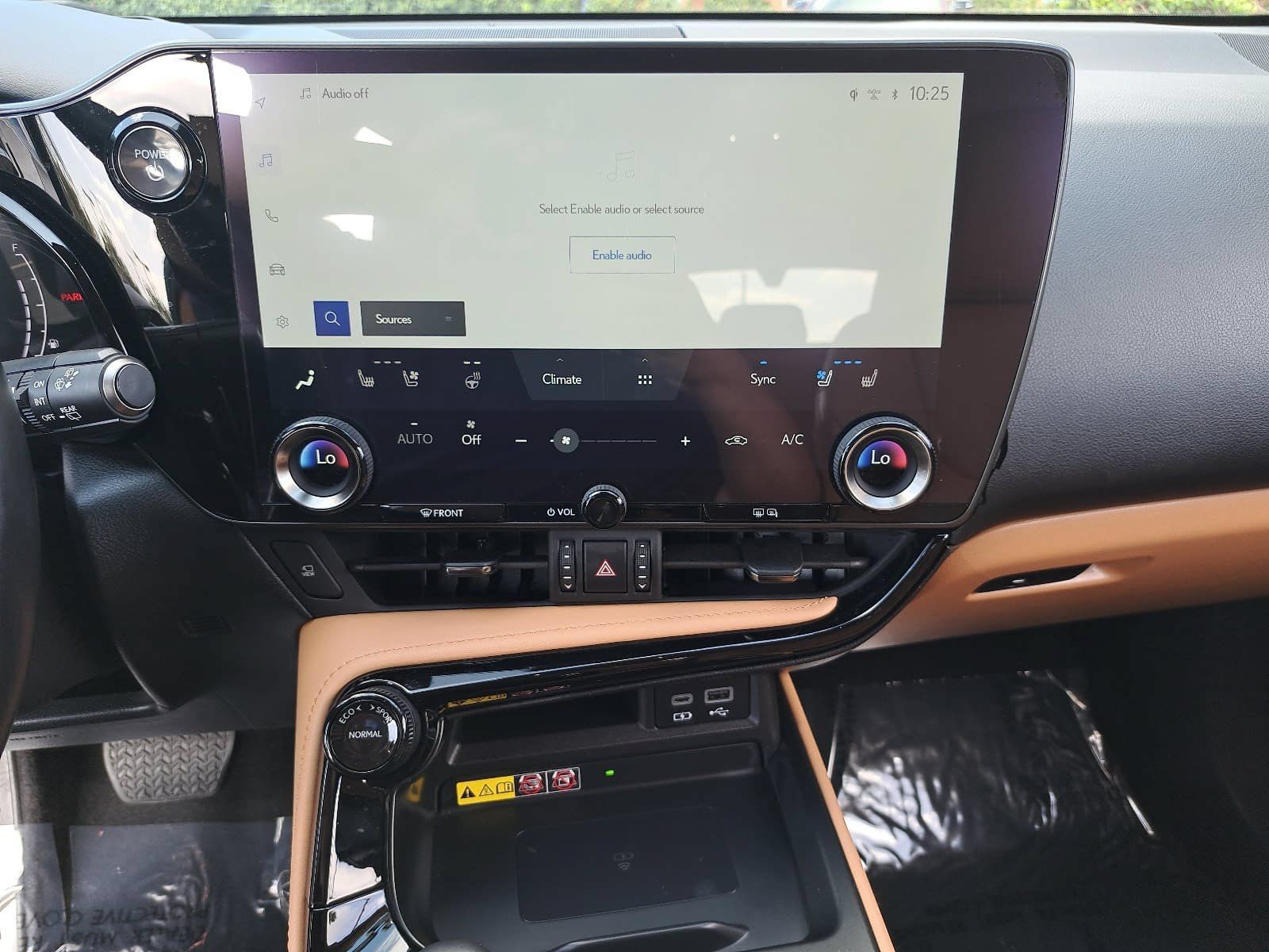 Used 2024 Lexus NX 450h+ AWD w/ Vision Package image 22