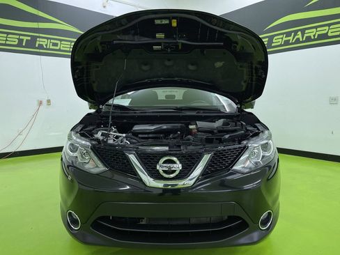 Used 2018 Nissan Rogue Sport SL image 4