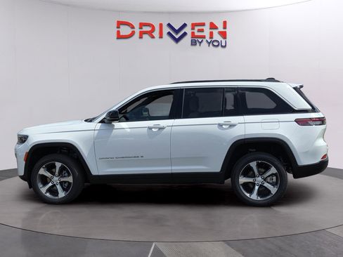 New 2026 Jeep Grand Cherokee Limited image 2