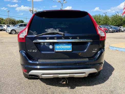 Used 2017 Volvo XC60 T6 Dynamic w/ Preferred Option Package AWD/4WD image 15