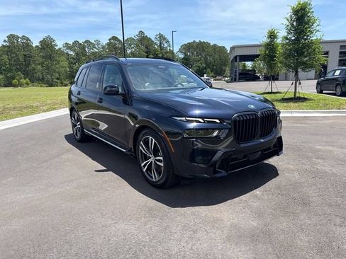 Used 2026 BMW X7 xDrive40i AWD/4WD image 19
