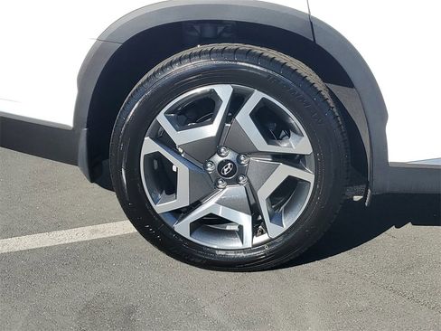 Used 2024 Hyundai Palisade Limited image 6