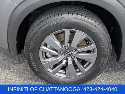 Used 2025 Nissan Pathfinder SV FWD image 28
