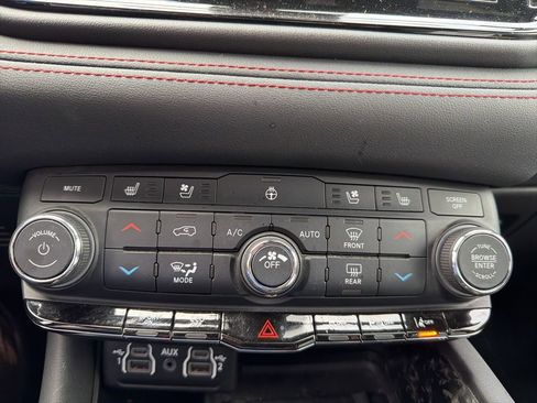 Used 2024 Dodge Durango R/T AWD/4WD image 25