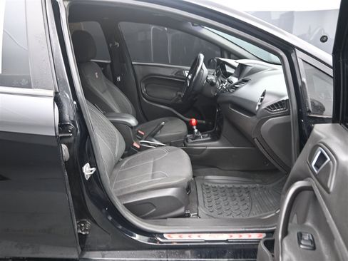 Used 2016 Ford Fiesta ST image 9