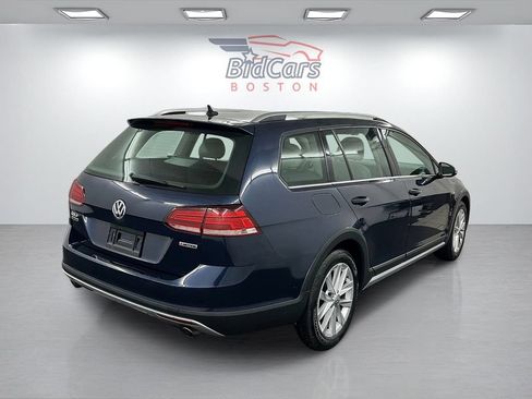 Used 2019 Volkswagen Golf Alltrack S AWD/4WD image 4