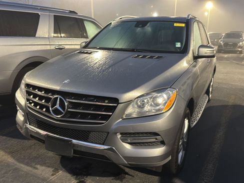 Used 2013 Mercedes-Benz ML 350 4MATIC image 1