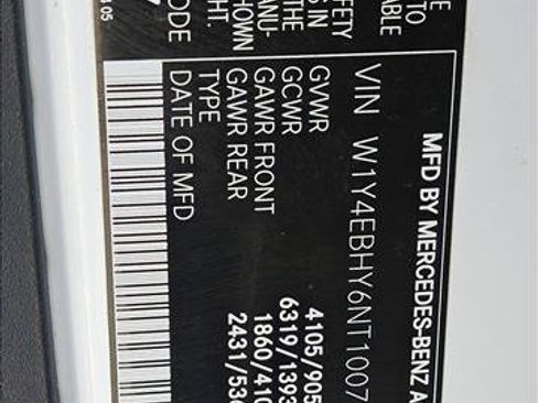 Used 2022 Mercedes-Benz Sprinter 2500 image 23
