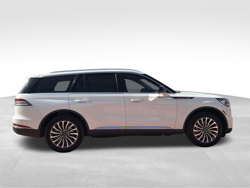 Used 2021 Lincoln Aviator Reserve w/ Equipment Group 201A AWD/4WD image 8