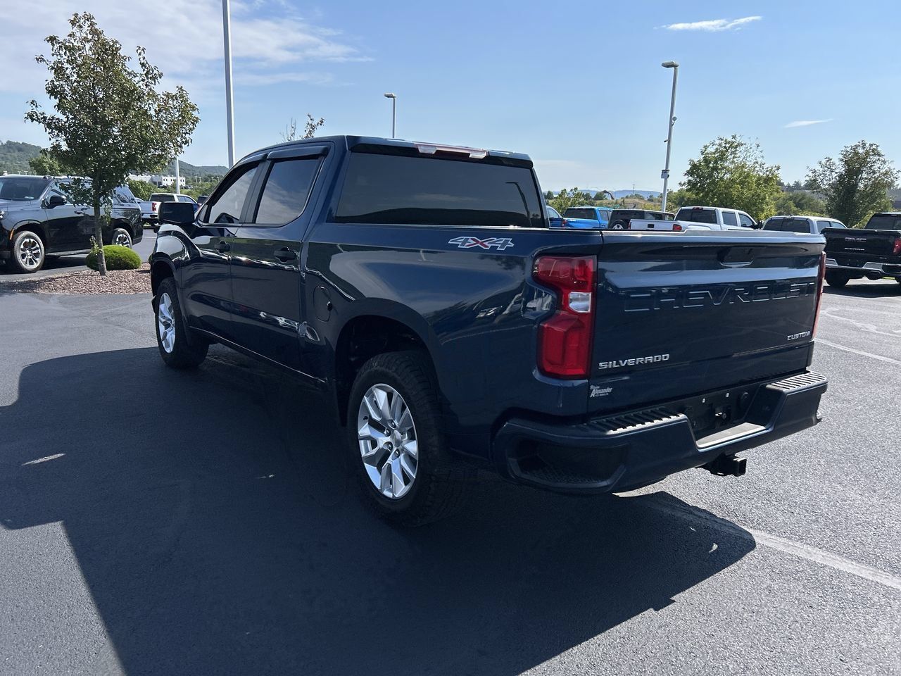 Used 2021 Chevrolet Silverado 1500 Custom AWD/4WD image 5