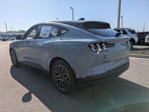 New 2026 Ford Mustang Mach-E Premium image 6