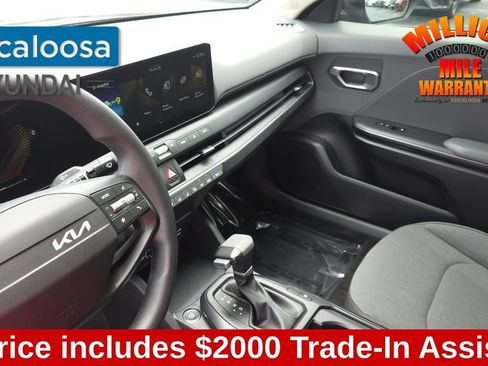 Used 2025 Kia K4 FWD image 22