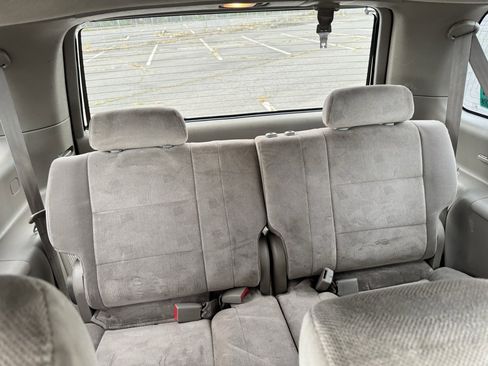 Used 2007 Toyota Sequoia SR5 image 19