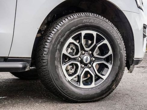 Certified 2024 Ford Expedition Max XLT AWD/4WD image 9