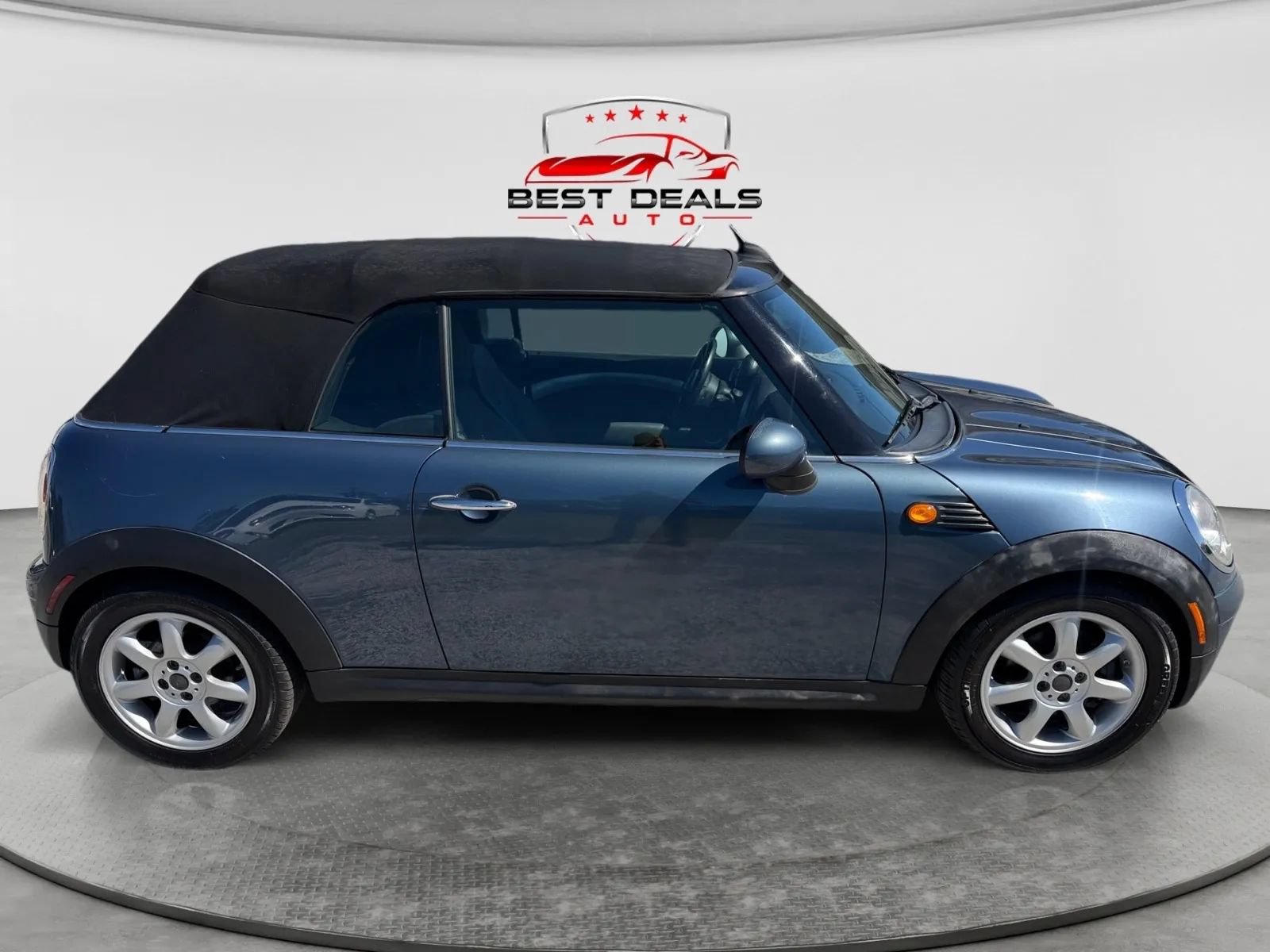 Used 2010 MINI Cooper Convertible FWD image 6
