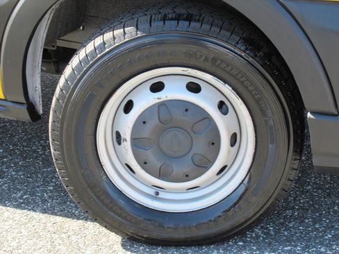 Used 2020 Ford Transit 250 Low Roof image 7