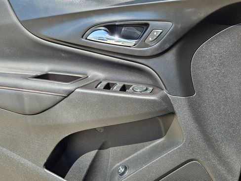 Used 2022 Chevrolet Equinox RS AWD/4WD image 23