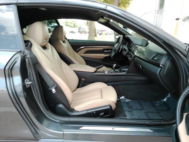 Used 2015 BMW M4 Convertible RWD image 24