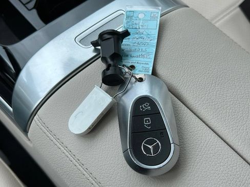 Used 2024 Mercedes-Benz C 300 Sedan image 49