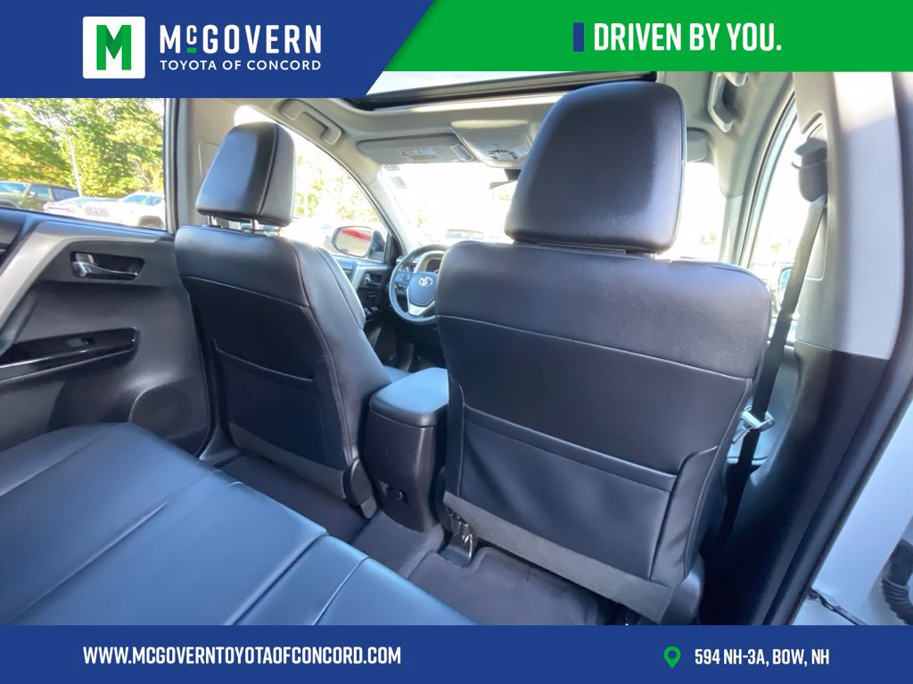 Used 2016 Toyota RAV4 Limited AWD/4WD image 23