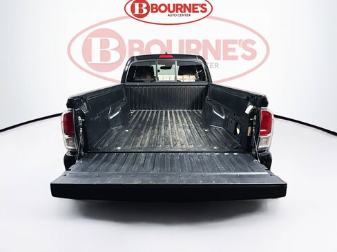 Used 2021 Toyota Tacoma TRD Sport image 23