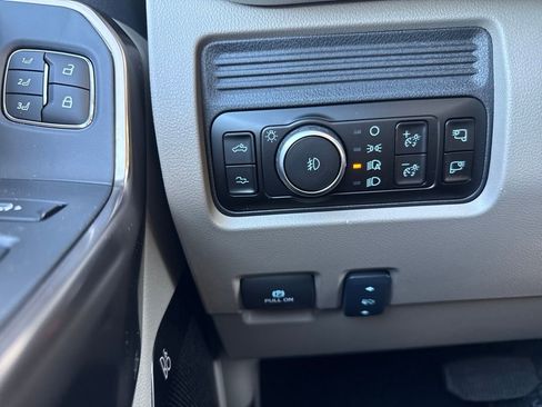 New 2026 Ford F350 Platinum w/ Platinum Plus Package image 16