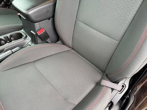 Certified 2023 Jeep Gladiator Rubicon w/ Cold Weather Group image 31